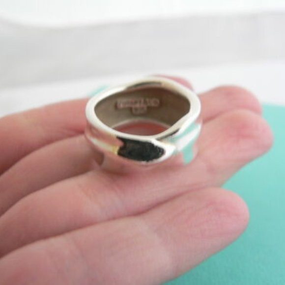 Tiffany & Co. Jewelry - TIFFANY Organic Wrapped Leaf Ring